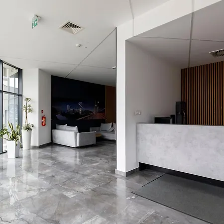 公寓 Premium 156 *